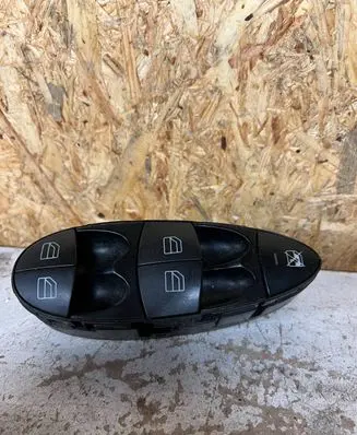 Mercedes-Benz E W211 Electric window control switch A2118213679 SWF502159 2270511Q02