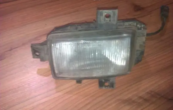 Opel Omega B1 Front fog light 90457820