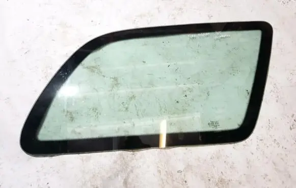 Ford Escort Rear side window