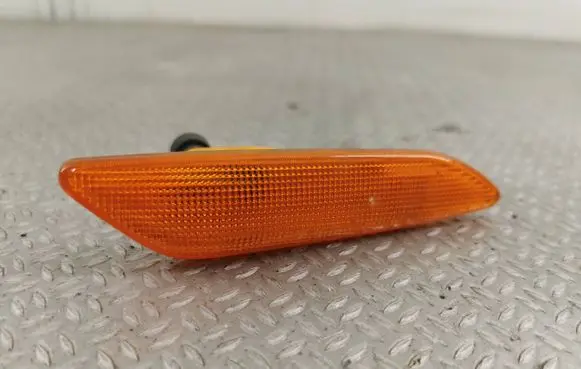 Peugeot 807 Front fender indicator light 02131000