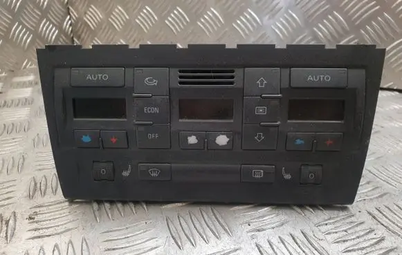 Audi A4 S4 B7 8E 8H Climate control unit 8E0820043AM