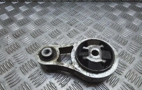 Opel Vivaro Engine mount bracket 67993