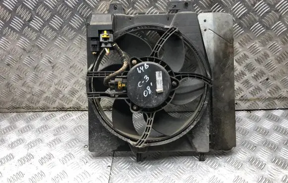 Electric radiator cooling fan