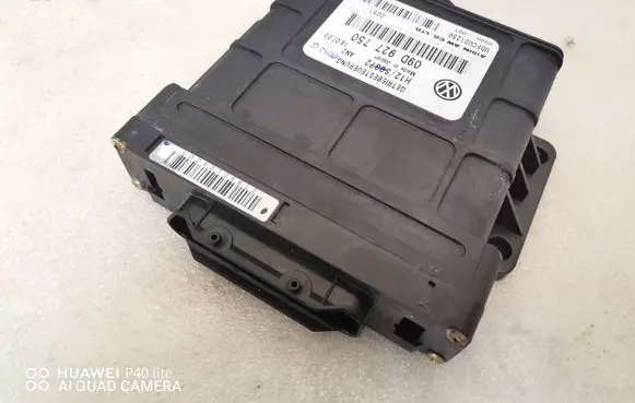 Volkswagen Touareg I Gearbox control unit/module 09D927750 UDFC001250