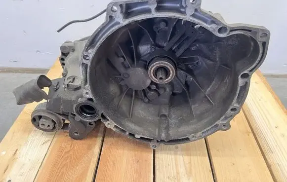 Ford Fiesta Manual 6 speed gearbox 2N1R7002ND