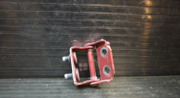Mazda CX-7 Tailgate/trunk/boot hinge