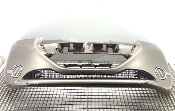Peugeot 208 Front bumper