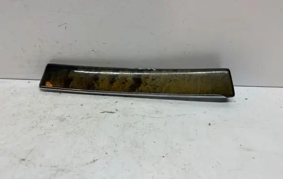Mercedes-Benz E W211 Dashboard glove box trim 204972l
