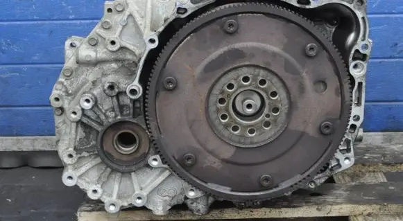 Volvo S60 Manual 6 speed gearbox 31272377