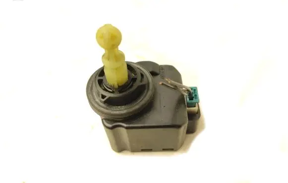 Volkswagen Crafter Headlight level adjustment motor 01055301