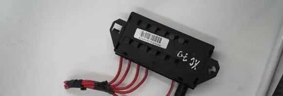 Volvo XC70 Fuse module 9162323