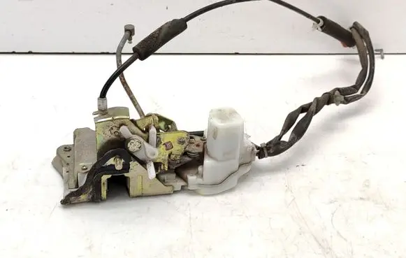 Honda Legend III KA9 Rear door lock