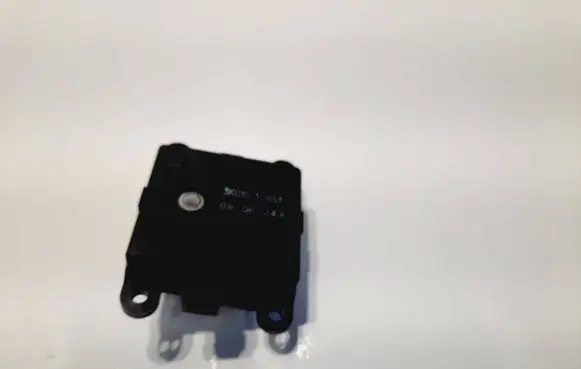 Infiniti FX A/C air flow flap actuator/motor 
