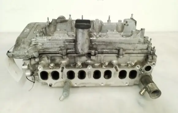 Lexus IS 220D-250-350 Engine head 
