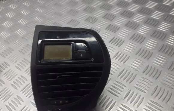 Citroen C4 Grand Picasso Dashboard side air vent grill/cover trim 96541118