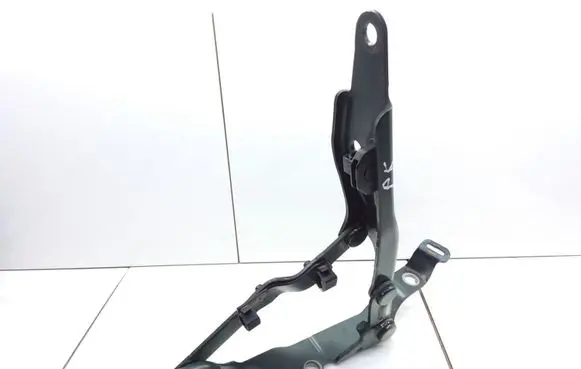 Subaru Legacy Engine bonnet/hood hinges