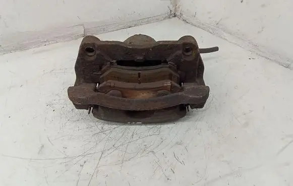 Nissan Qashqai Front brake caliper