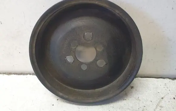 Volkswagen II LT Power steering pump pulley 074121031