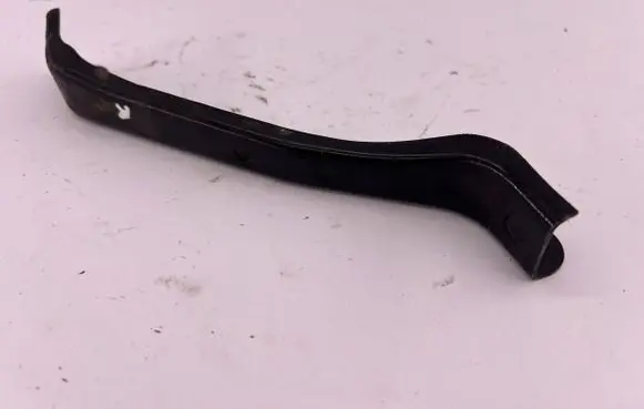 Audi A6 S6 C6 4F Radiator support slam panel bracket 4F0809892A