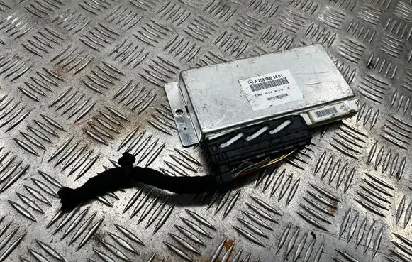 Mercedes-Benz GLC X253 C253 Air suspension control unit module (rear) A2539001401 171443300870