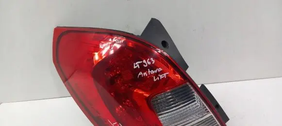 Opel Antara Rear/tail lights