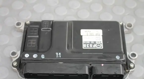 Mazda CX-3 Engine control unit/module PS3B18881A
