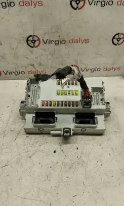 Alfa Romeo Giulietta Fuse module Y503440350114 50520758 116RAI000026