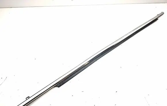 Mazda CX-5 II Front door glass trim molding 