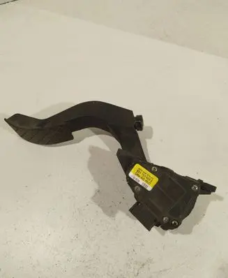 Audi A6 S6 C5 4B Accelerator throttle pedal 8D1723523E 6PV00837502