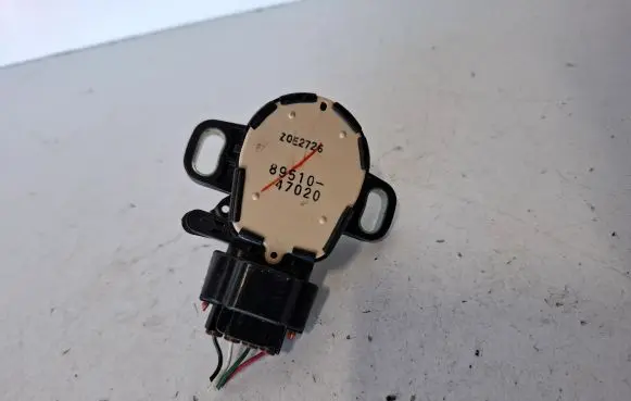 Lexus RX III Brake pedal sensor switch 8951047020