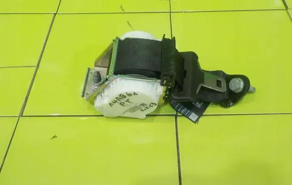 Citroen C3 Rear seatbelt 98019948XX BEZPIECZENSTWA