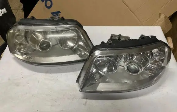 Volkswagen Sharan Headlights/headlamps set 