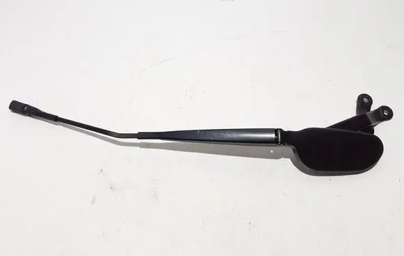 Mercedes-Benz GLA H247 Front wiper blade arm A2478204600
