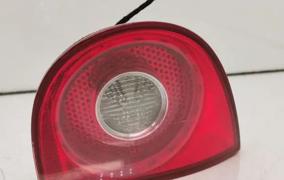 Volkswagen Golf V Tailgate rear/tail lights 1K6945094J 1K6945108C