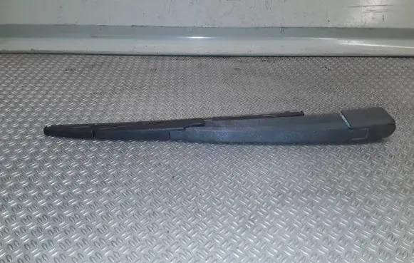 Opel Astra J Rear wiper blade 