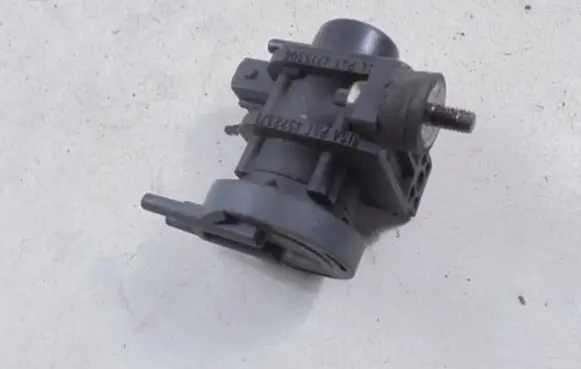 Valve vacuum