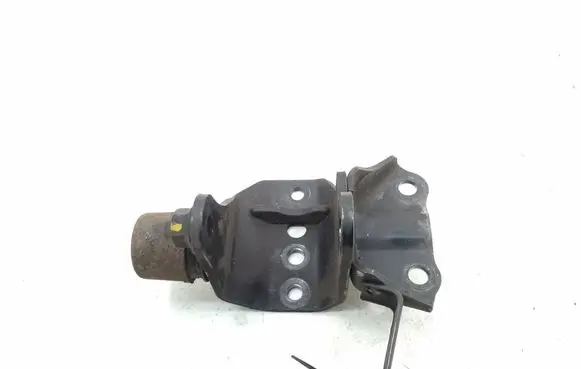Toyota Verso Engine mounting bracket 123210R010