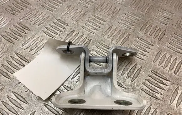 Hyundai Tucson IV NX4 Rear door lower hinge