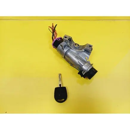 Seat Ibiza IV (6J,6P) Ignition lock 4B0905851C