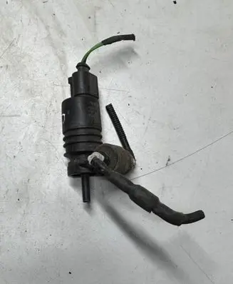 Volkswagen Touran I Windscreen/windshield washer pump 1K6955651
