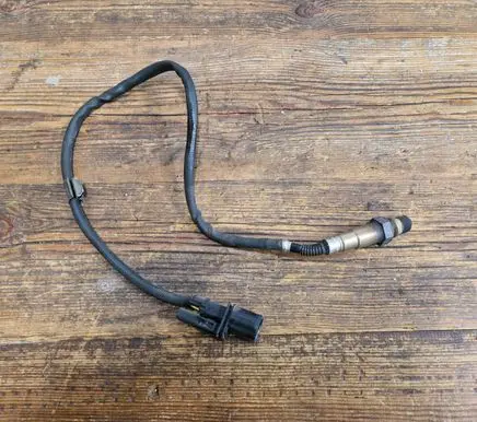 BMW 3 E90 E91 Lambda probe sensor 7530283