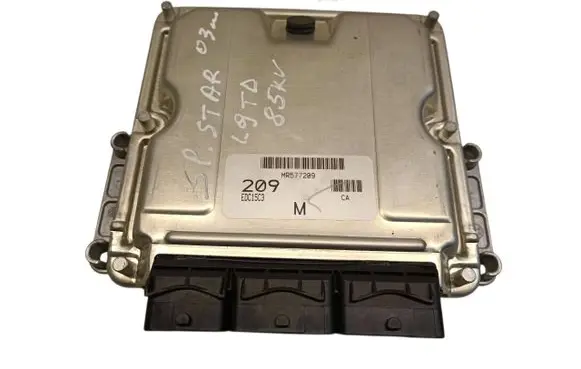 Mitsubishi Space Star Engine control unit/module 0281011104 8200243805 8200243806