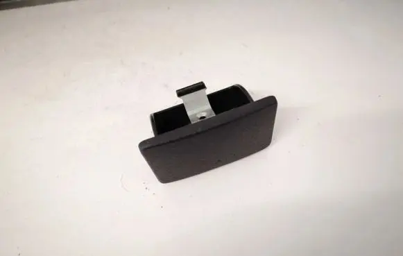 Toyota Avensis T250 Car ashtray