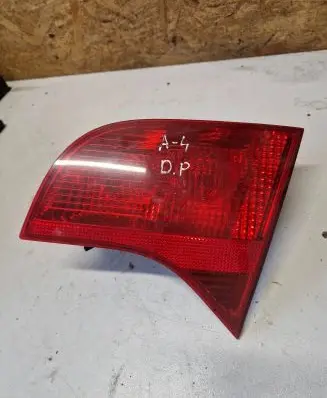 Audi A4 S4 B7 8E 8H Tailgate rear/tail lights 8E9945094 ULO749002 484502