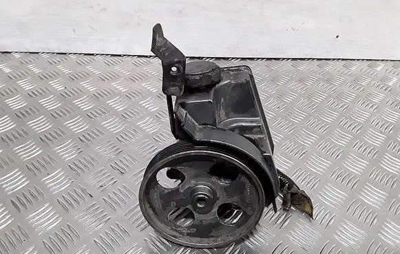Power steering pump