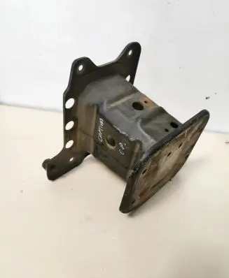 Chevrolet Captiva Front bumper shock/impact absorber 