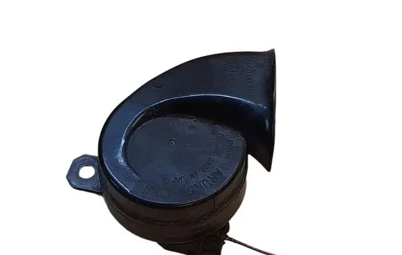 Subaru Legacy Horn signal E13000094