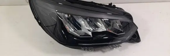 Peugeot 208 II Headlight/headlamp 9855524880