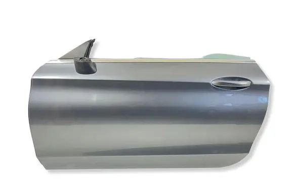 Mercedes-Benz C W205 Door (2 Door Coupe) COLOUR992