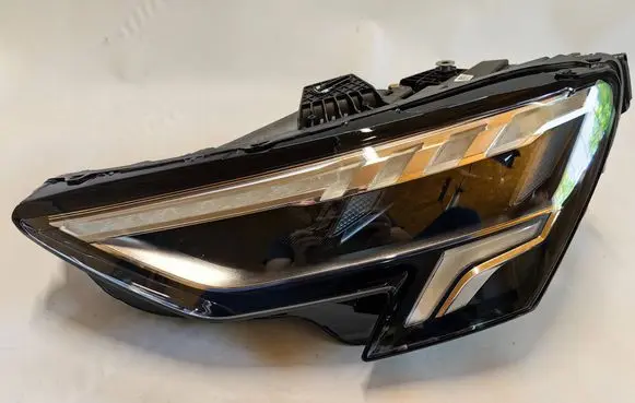 Headlight/headlamp